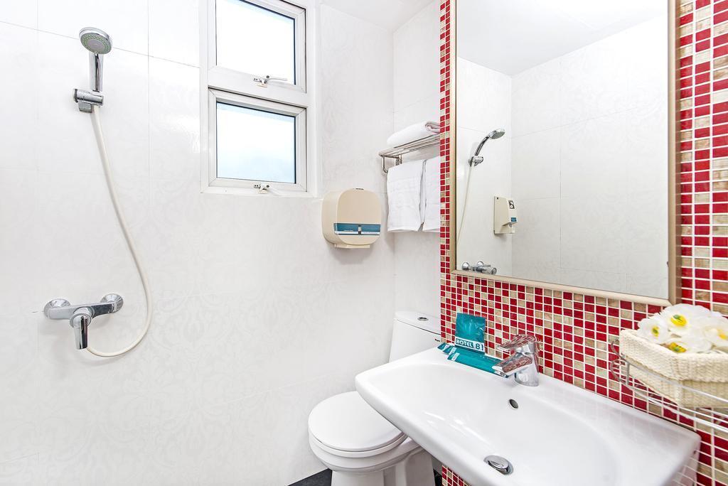 Hotel 81 Kovan Szingapúr Kültér fotó